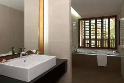 Familienzimmer (2 Zimmer mit Verbindungstür) — Peach Blossom Resort & Pool Villa